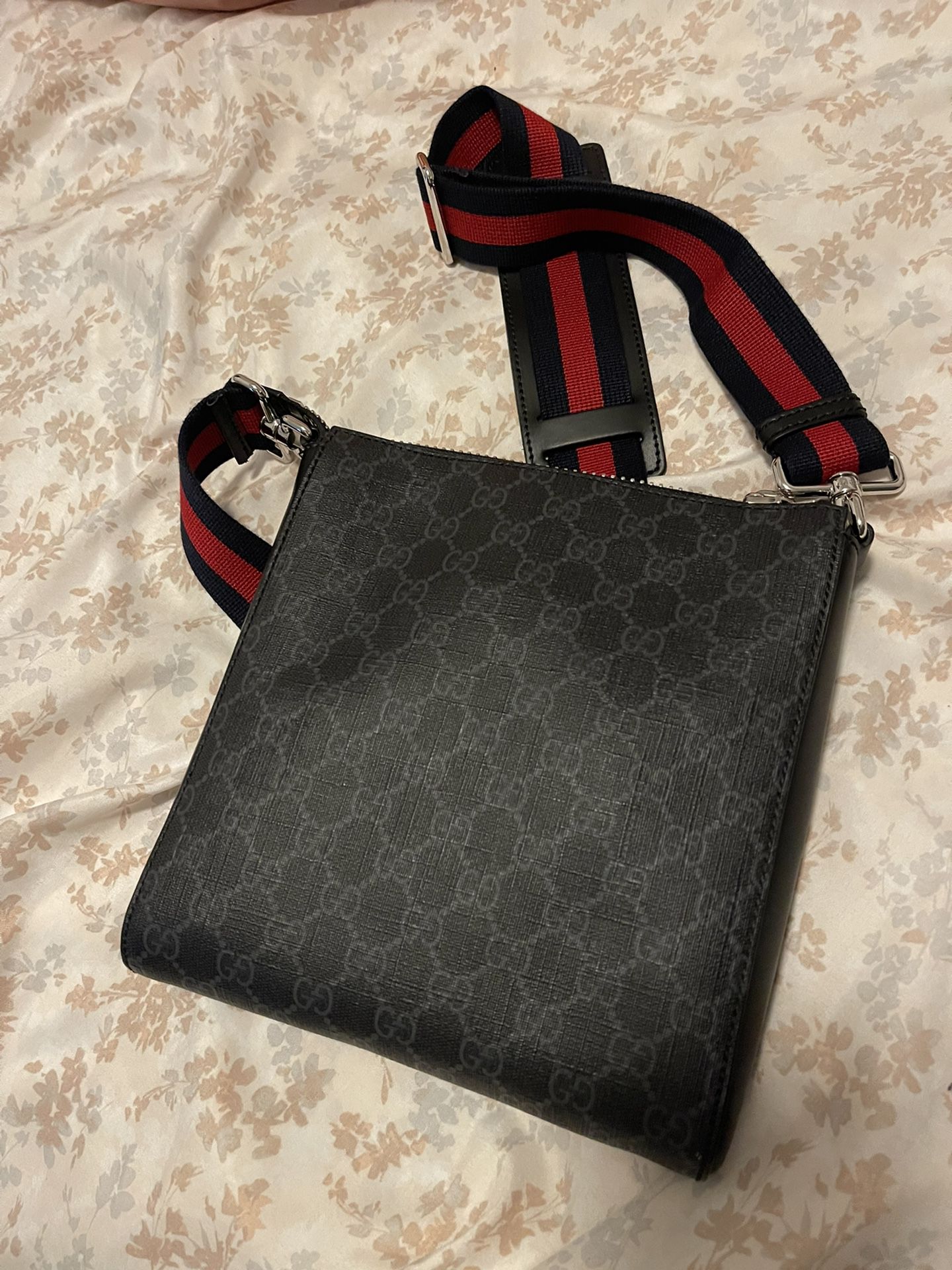 Gucci GG Black small messenger bag