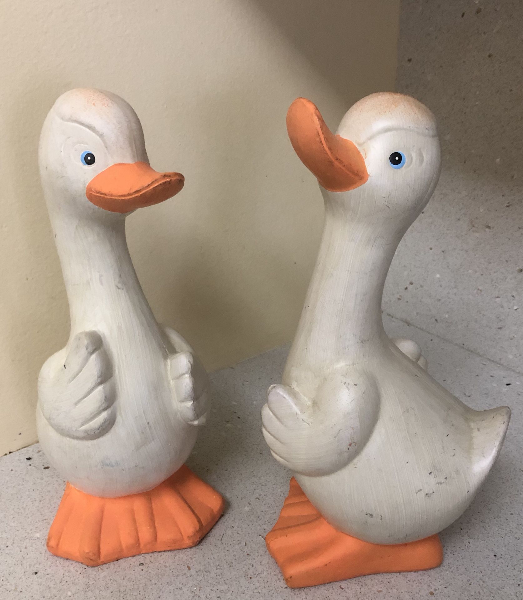 vintage ceramic pair of ducks