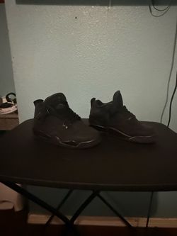 Jordan 4 black cats 2025, size 4.5