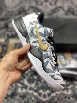 Kobe 8 Protro 'Mambacita'