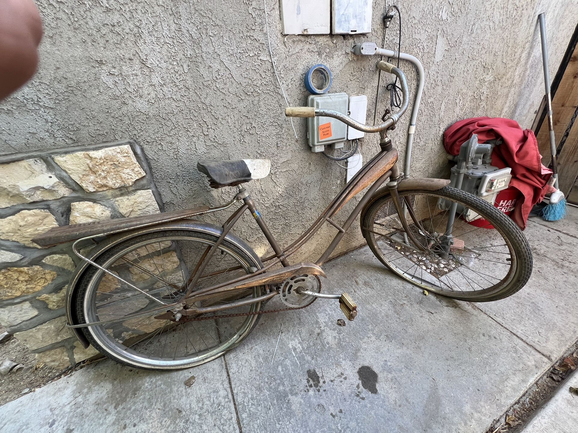Classic Bikes 1940s 1960s Schwinn, Colombia, Hawthorn, JC Higgins
