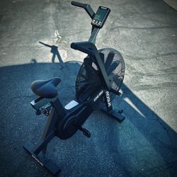 Rogue Fitness Echo Bike V3