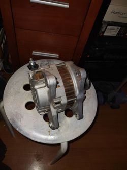 Nissan Altima  2017  alternator in excellent conditions and works like new
