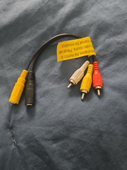 3.5mm to RCA AV Adapter Cable