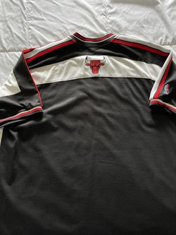 Vintage NBA Bulls Jersey