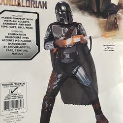 Boys Medium Sz8-10(toy Not Included)