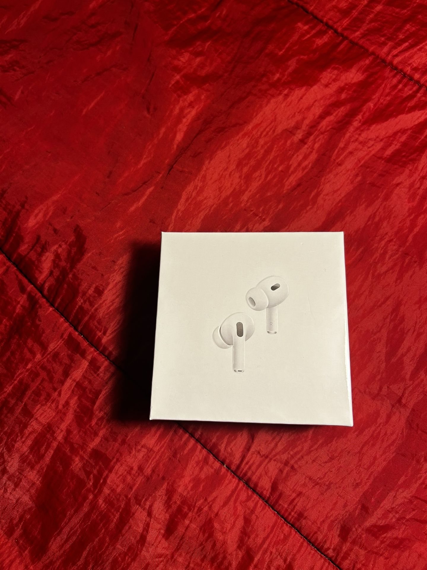 AirPods Pro 2nd Generation W/ MagSafe Wireless Charging Case (USB‑C) W/ Charger