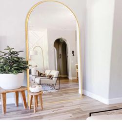 Gold Arc Mirror 