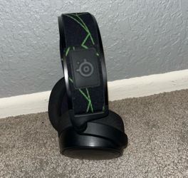 Steele Series gaming headset