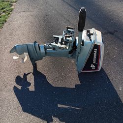 evinrude shortshaft 4.5 hp boat motor runs great 