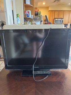 Panasonic Viera Flat Screen TV with Remote