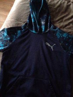 Puma sweater size 14/16
