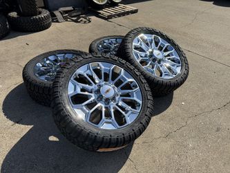 24” Chrome Rims Tires For Gmc Chevy 2500