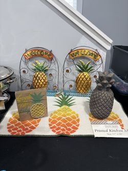 Pineapple Decor