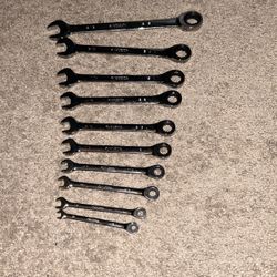 Set Of 10 Husky Sae Racheting Wrenched