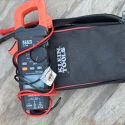 Klein Tools CL700 True-RMS AC Digital Clamp Meter