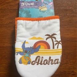 Brand New 2 Pack Mini Kitchen Oven Mitts - Disney Lilo & Stitch