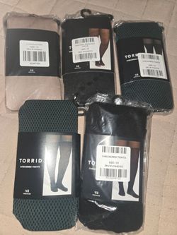 🖤Torrid tights size1/2 NEW $8 each 🖤