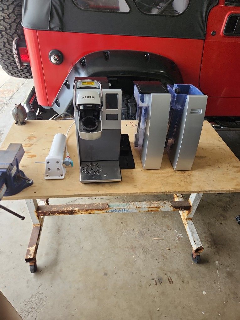 Keurig Machine. Clean. $25