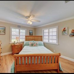 Complete Queen Bed Set