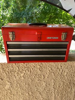 CRAFTSMAN TOOL BOX