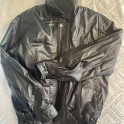 Men’s Small Vintage Leather Jacket