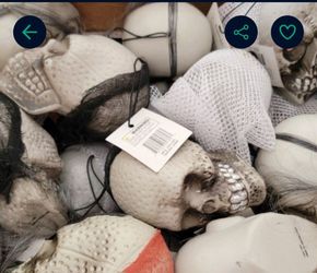 Box of hanging Halloween Skeleton Heads, Spiderwebs