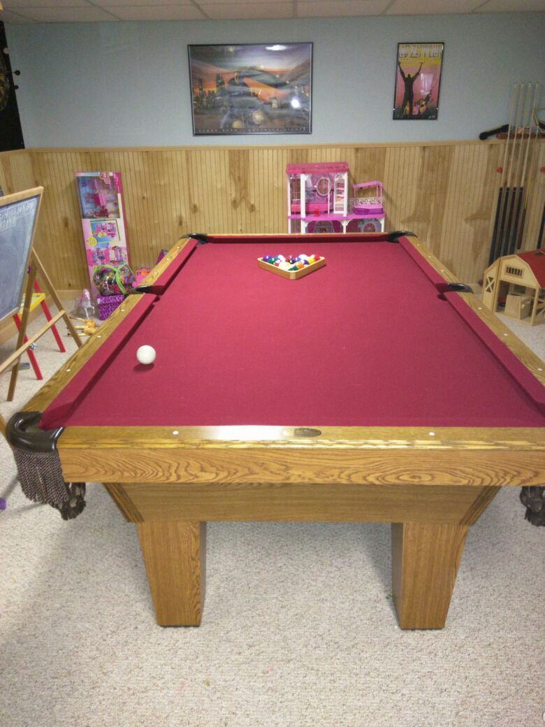 Pool Table. Quality Olhausen 30th Anniversary "Accu-Fast" cushons made in USA! Only used twice! Always covered!