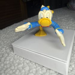 2005 Donald Duck 4" McDonalds Happiest Celebration On Earth Action Figure