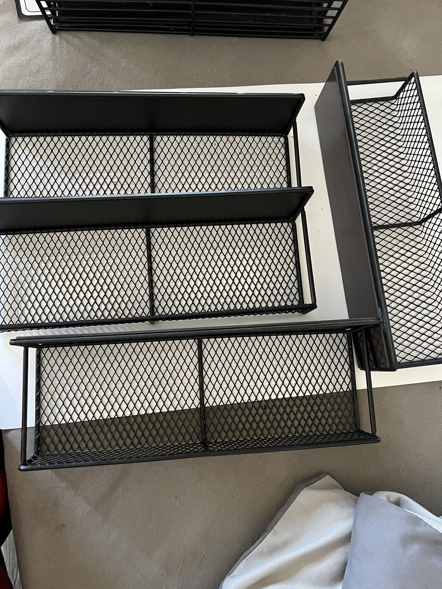 6 Magnetic Spice Racks And Pencil Holder