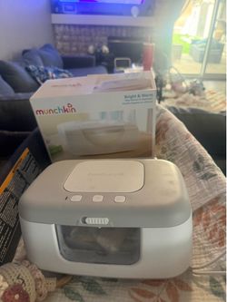Wipe warmer