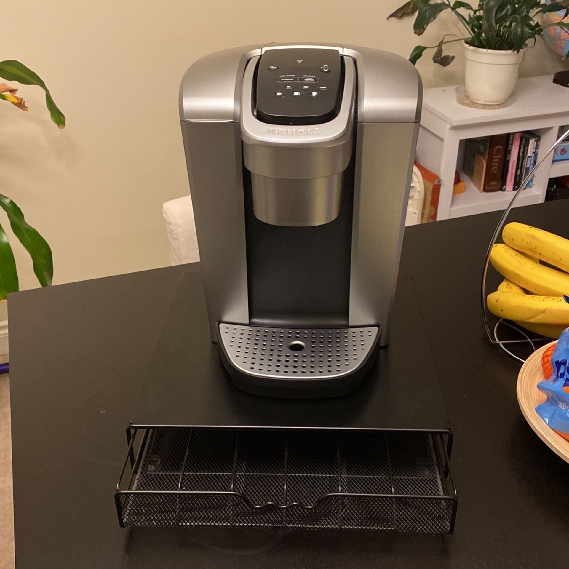 Keurig Elite Coffee Maker for Sale in Lacey, WA - OfferUp