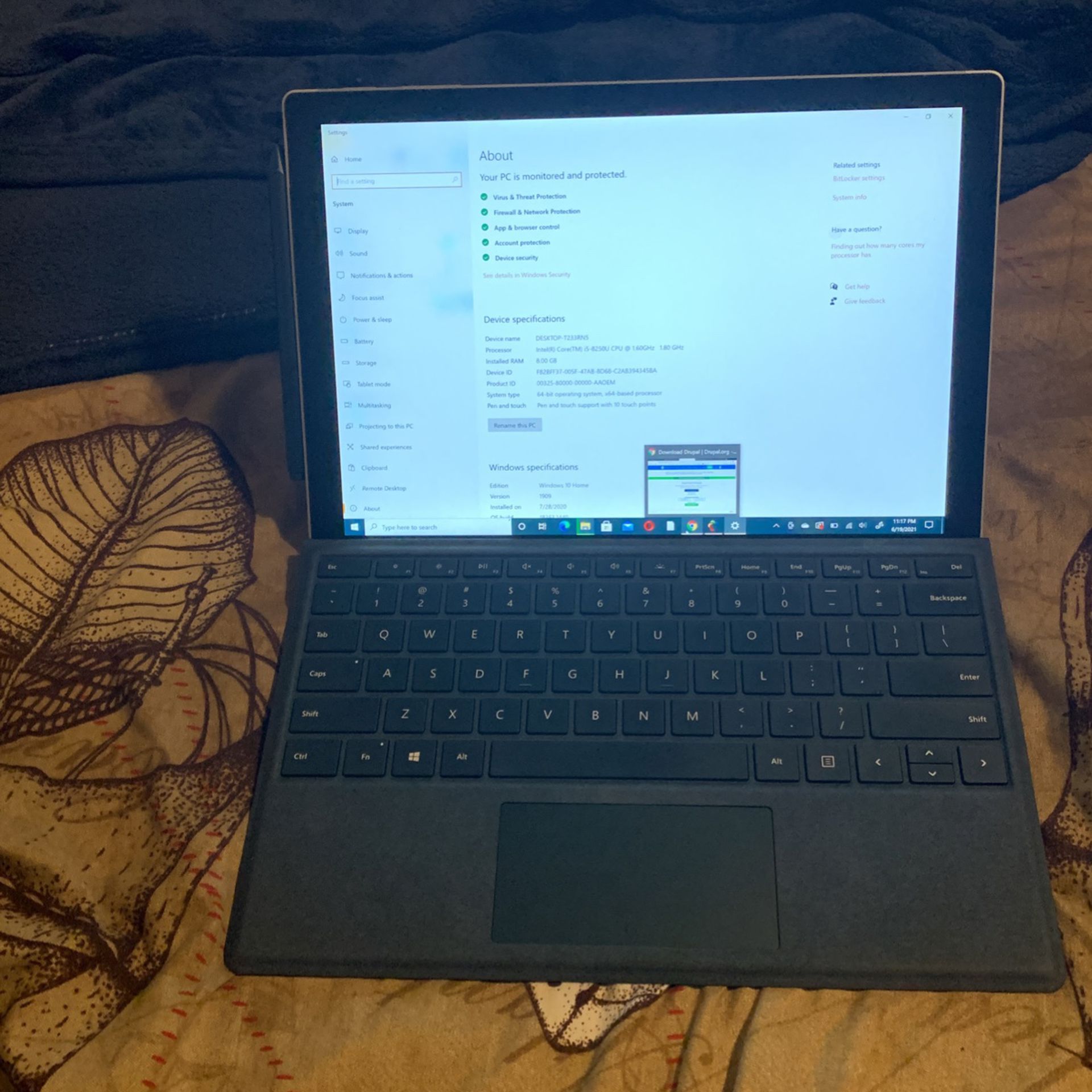 Mucrosoft Surface pro 6 Core i5 8GB RAM With Keyboard And Pen