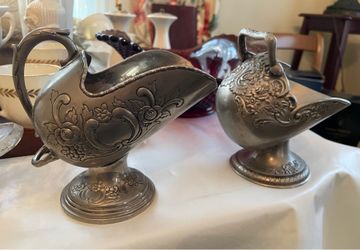 Vintage Footed Pedestal Sugar Bowl Scuttle Shaped Server Set