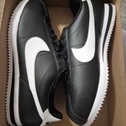 Nike Cortez ..men 10  $70