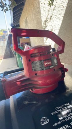 Blower (toro)