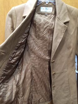 Jones New York petite leather jacket for women’s size PM