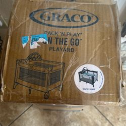 Graco Pack And Play 