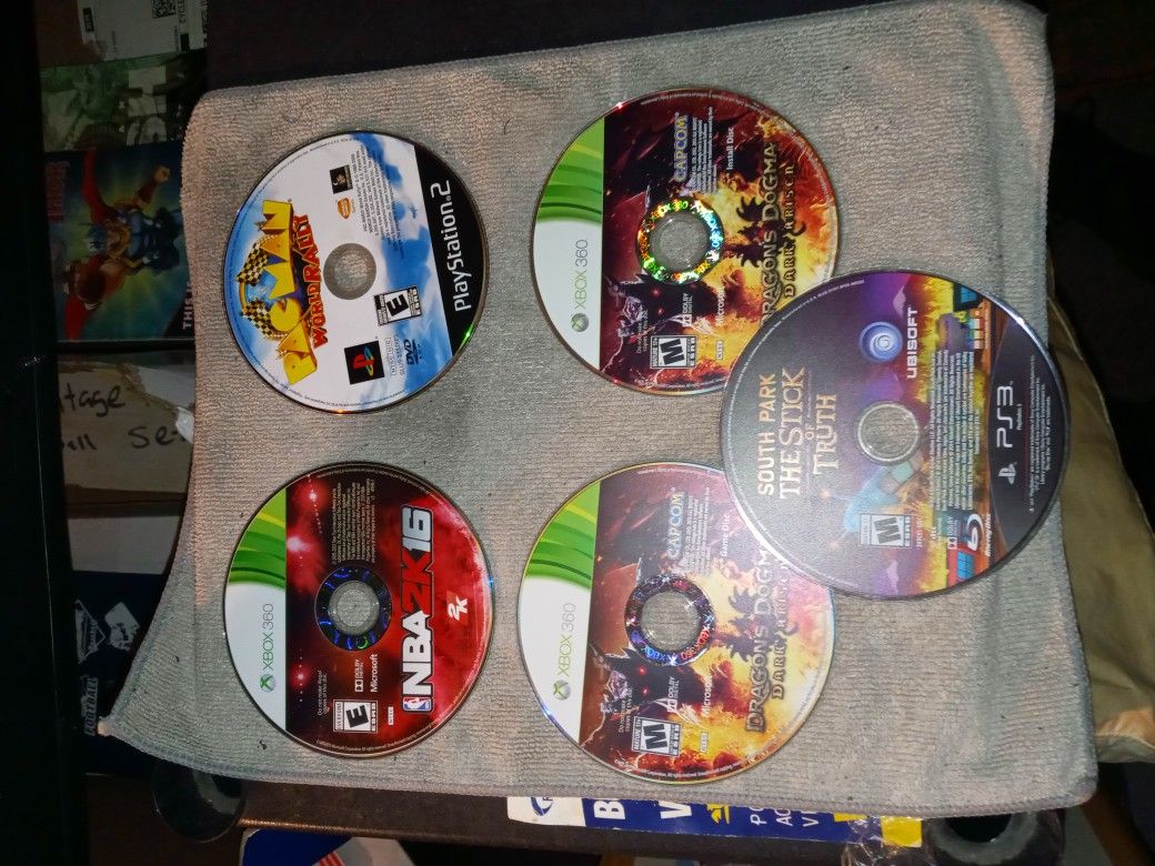 Loose Xbox 360 And Playstation Disc