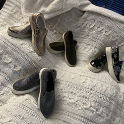 Woman Slip On  Shoes /  Zapatos Size 6 1/2 