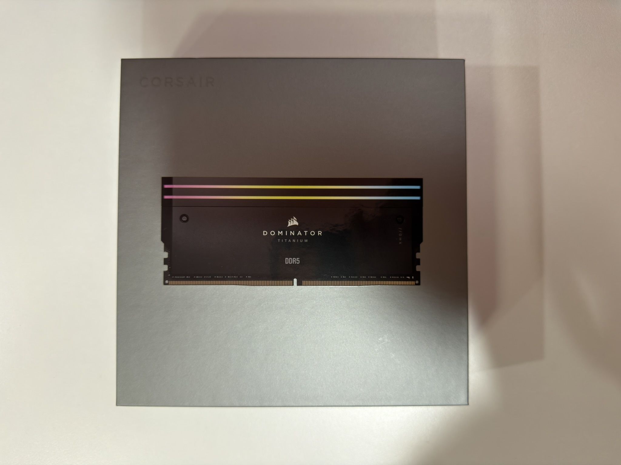 CORSAIR Dominator Titanium RGB DDR5 RAM 48GB (2x24GB) DDR5 6000MHz CL30