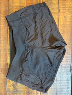 Ivivva by Lululemon Girls’ Black Lightweight Activewear Shorts - Size 12