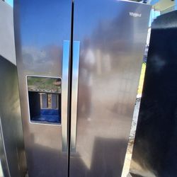 Whirlpool Refrigerator 