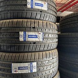 265/40/22 New Tires 