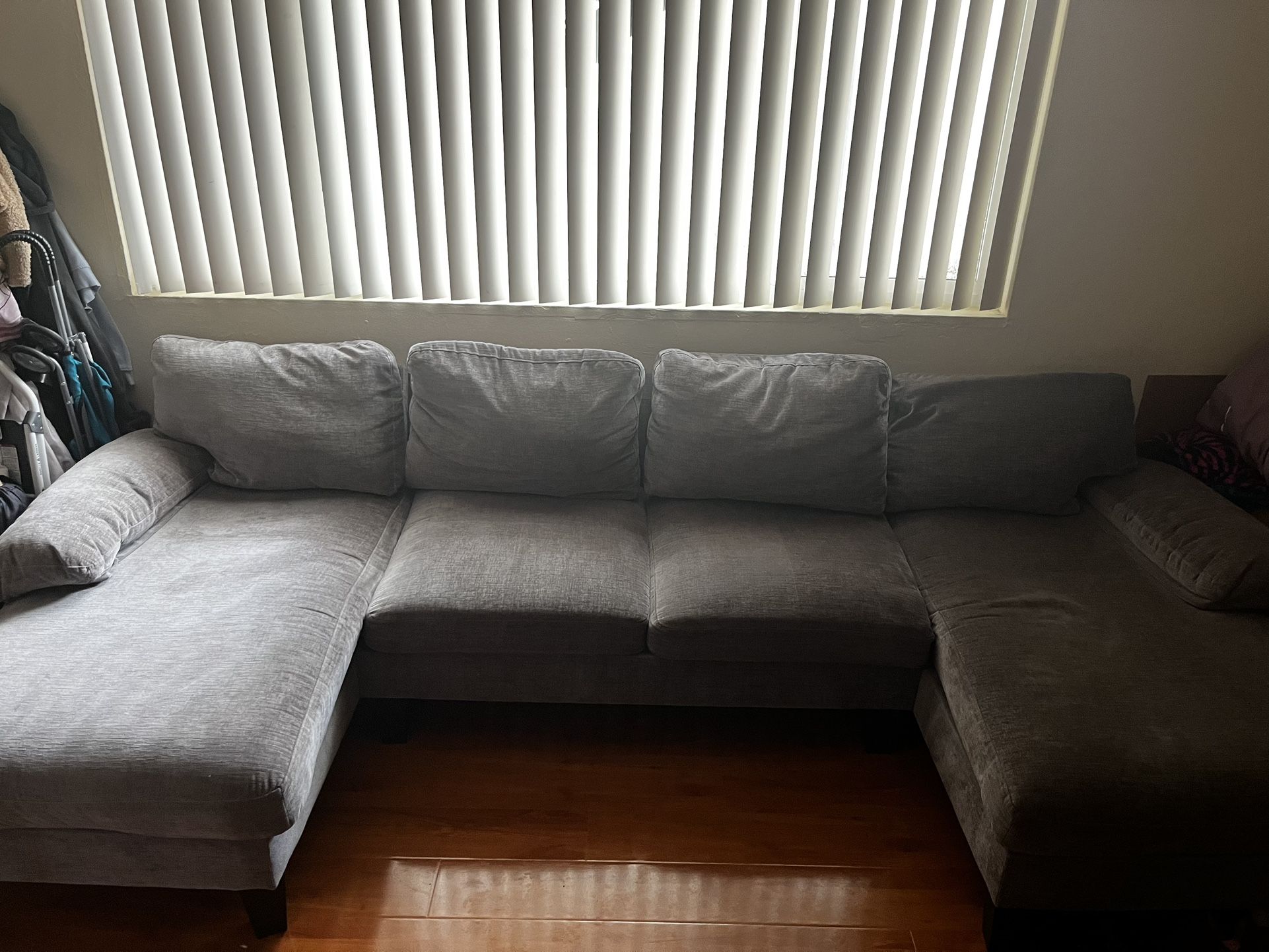 Sectional Couch 