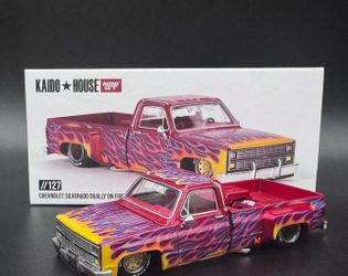 Kaido House x Mini GT Chevy Silverado Dually On Fire V1 KHMG127 1/64