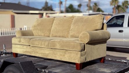*Free Delivery* Olive Green Suede Sofa – Clean & Comfortable