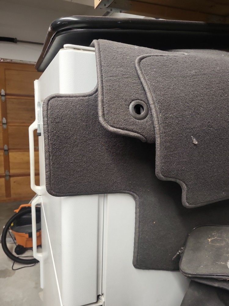 Brand New full Carpet Mat Set For Honda Odyssey 