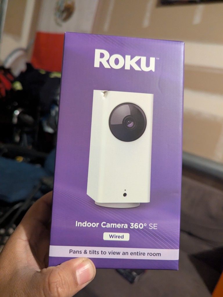 Roku Smart Home Indoor Camera 360° SE Wi-Fi®-Connected - Wired 1080p Security Surveillance Camera with Motion Detection and Tracking
