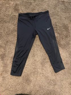 Nike Cropped Running Leggings.  XL Youth